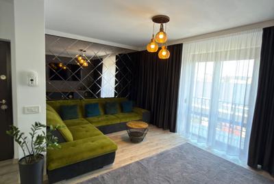 Apartament cu 3 camere decomandat în Exterior Vest
