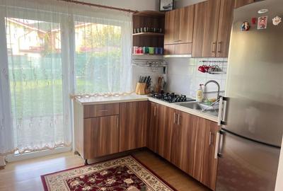 Inchiriere casa/duplex cu 4 camere, curte de 180 mp., Floresti - 8