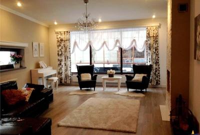 Confort si eleganta, design original, Centrul Istoric, Brasov
