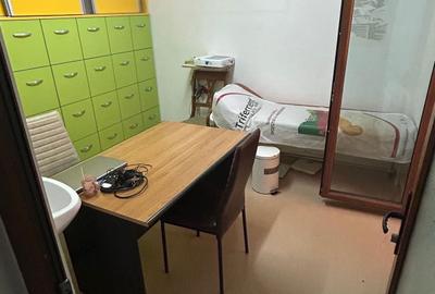 Spațiu comercial, în Central - 4