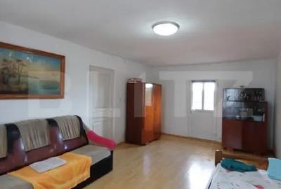 Casă cu 2 camere cu Teren 3289 Mp în Luna - 4