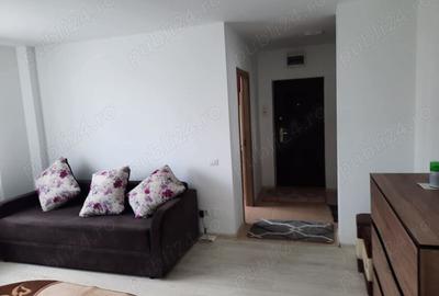 Inchiriez apartament 2 camere- Universitate , zona magazin Bucovina, etaj 2 - 7