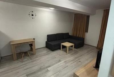 De inchiriat garsoniera , Liberty Centre - 1