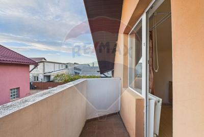 Casă individuală cu 6 camere cu Teren 252 Mp în Est - 18