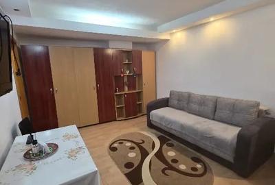 Apartament cu 3 camere decomandat în Central - 2