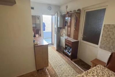 Casă cu 2 camere cu Canalizare în Centrul Istoric - 4