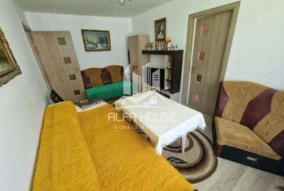 Vand 2 camere zona Govandari Micro 1 - 2