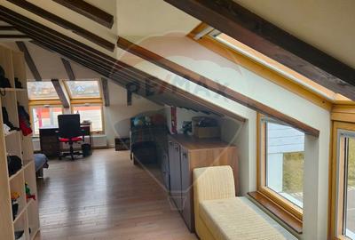 Casă cu 4 camere cu Teren 180 Mp în Central - 8