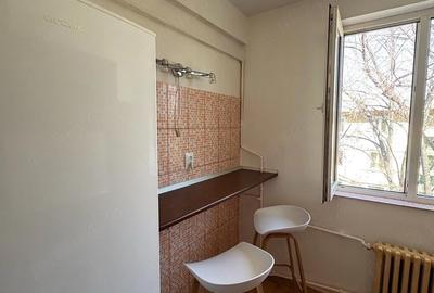 Apartament cu 2 camere decomandat în Sud - 1