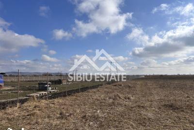 Teren de 4200 mp, în Central - 3