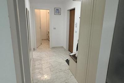 Apartament cu 2 camere semidecomandat în Central - 1