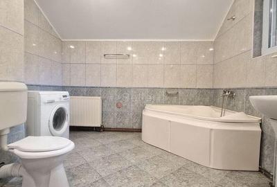 Apartament cu 3 camere decomandat, mobilat în Central - 9