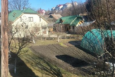 Casă cu 6 camere cu Teren 1300 Mp în Periferie - 9