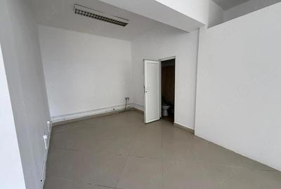 Spațiu comercial, de 50 mp, în Iosia