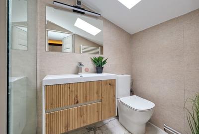 Proximitate imediata fata de Castelul Bran - 18