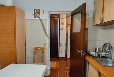 Apartament cu 3 camere decomandat, mobilat în Tei - 18