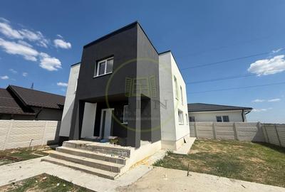 Casă individuală cu 5 camere cu Teren 613 Mp în Preajba
