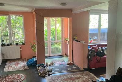 Casă cu 6 camere în Poiana - 4