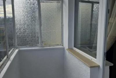 Apartament cu 4 camere decomandat în Piața Nouă - 4