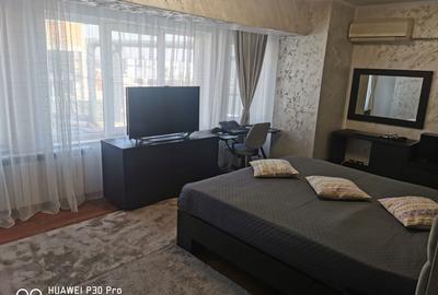 Apartament cu 3 camere în Central - 6
