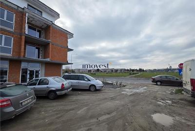 Apartament cu 2 camere decomandat în Solidarității - 18