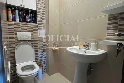 Apartament cu 3 camere semidecomandat în Mărăști