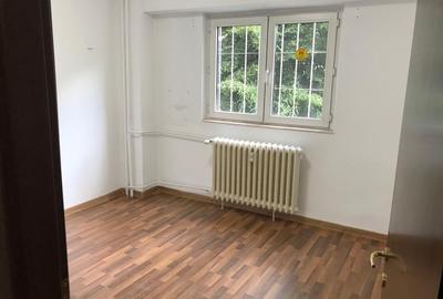 Apartament cu 3 camere decomandat în Unirii - 3