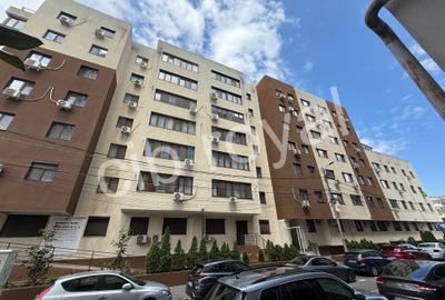 Apartament cu 3 camere decomandat în Bucureștii Noi
