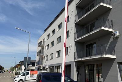 Apartament cu 2 camere decomandat în Berceni - 1