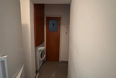Apartament cu 3 camere decomandat în Giurgiului