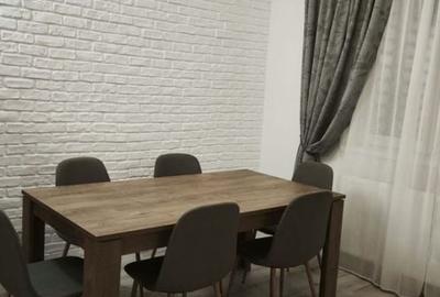 Casă individuală cu 4 camere cu Canalizare în Central - 50