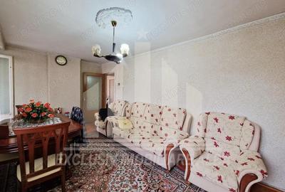 Apartament cu 3 camere decomandate in Cetate Apartament cu 3 camere decomandate in Cetate - 2