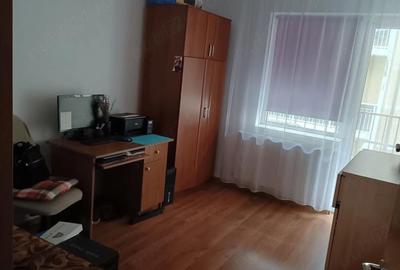 Apartament cu 3 camere decomandat în Florești - 7