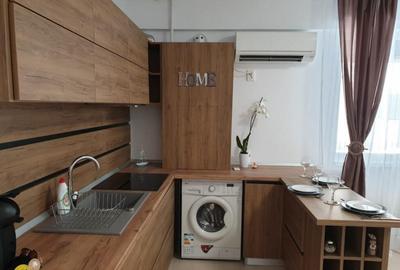 Apartament cu 2 camere decomandat în Mamaia