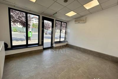Spațiu comercial, de 90 mp, în Central - 12