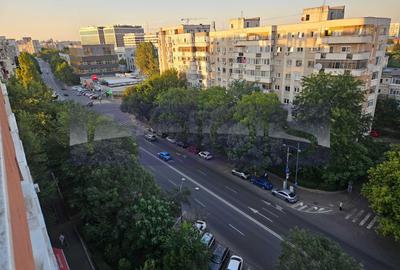 Apartament cu 3 camere semidecomandat, mobilat în Tineretului - 8