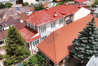 Casă cu 6 camere cu Teren 294 Mp în Gării - 1