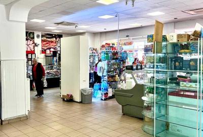 Spațiu comercial, de 25 mp, în Central - 3