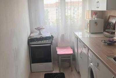 Garsonieră decomandată în Central - 2