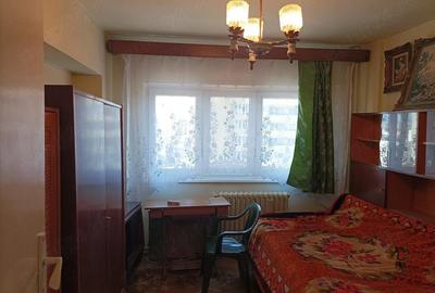 Apartament cu 2 camere decomandat în Decebal - 8