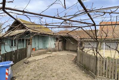 Casă cu 2 camere cu Teren 1900 Mp în Central - 7