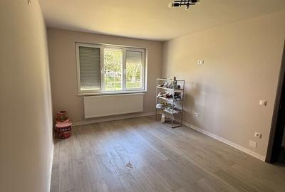 Apartament cu 2 camere decomandat în Micro 1 - 3