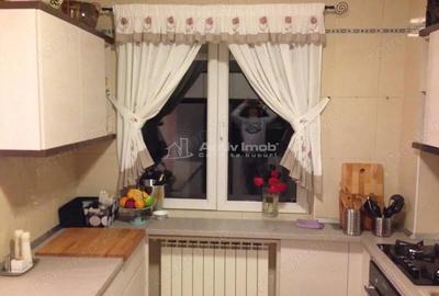 Casă cu 7 camere cu Teren 400 Mp în Central - 27