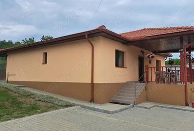 Vind casa urgenin Ceuasu de Cimpie 4 camera, living+bucatarie, bucataria mica,2 bai,2 garai,2 terasa - 2