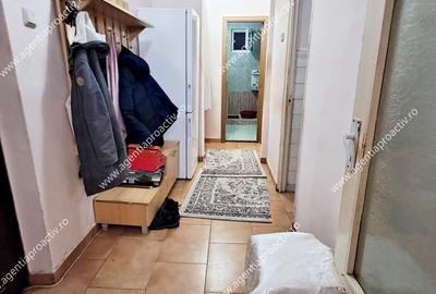 Apartament cu 2 camere, Micro 21, etaj 5/8, centrala termica! - 4