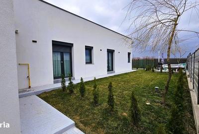 Casă cu 4 camere cu Teren 2100 Mp în Șcheia - 3