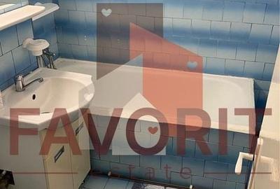 Etaj 1 . Decomandat. Zona Lipovei - 3