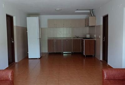 Casă cu 5 camere cu Teren 750 Mp în Corbu - 6