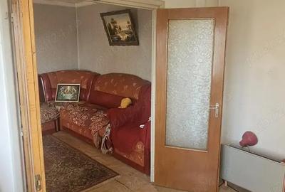 Vand apartament 4 camere in Ploie?ti , B-dul Republicii, deasupra Omniasig Vand apartament 4 camere in Ploie?ti , B-dul Republicii, deasupra Omniasig - 3