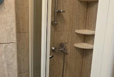 Garsonieră nedecomandată în Far - 12